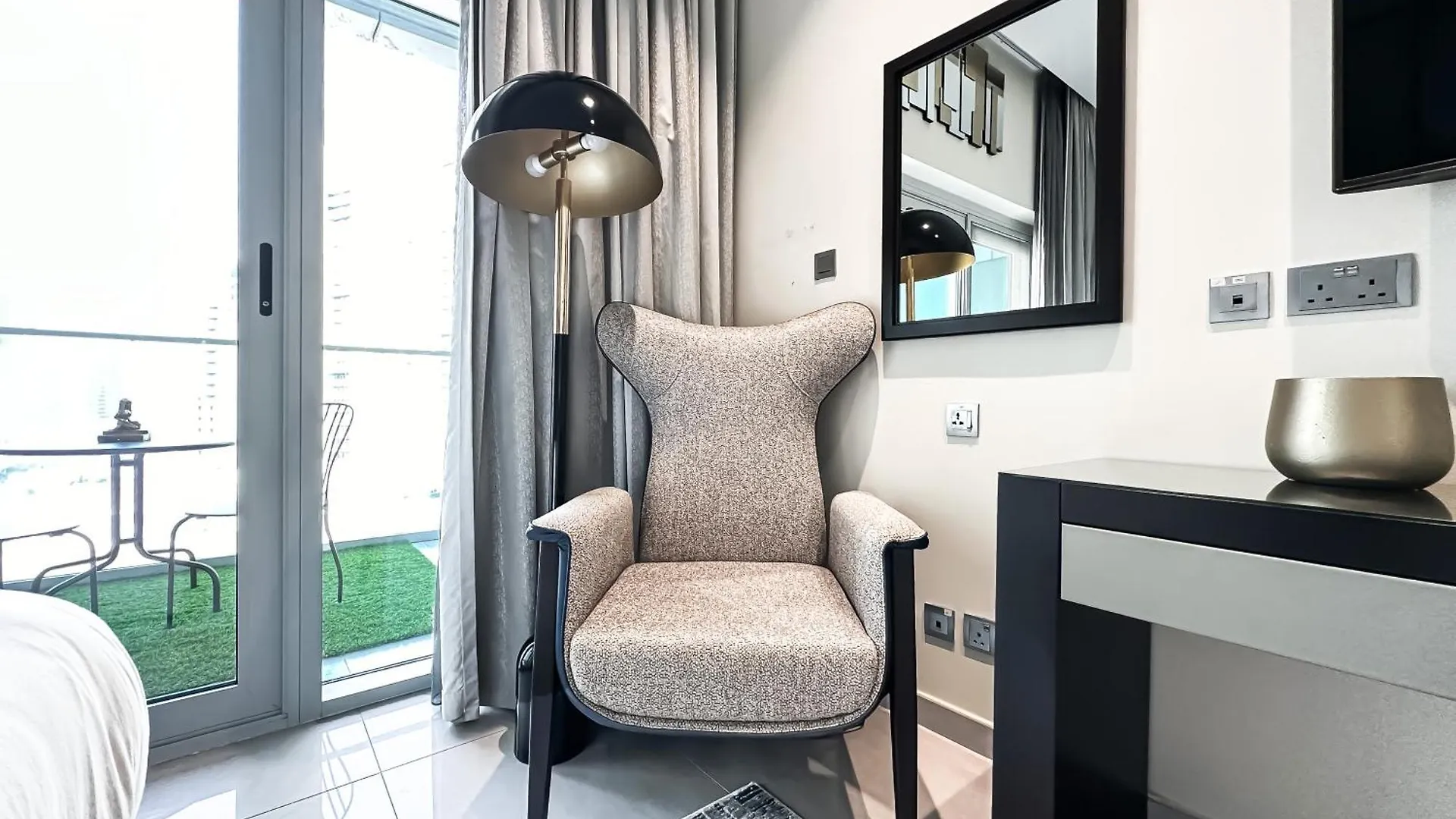 Appartement Unparalleled Splendor - Luxe Studio In Business Bay Dubai