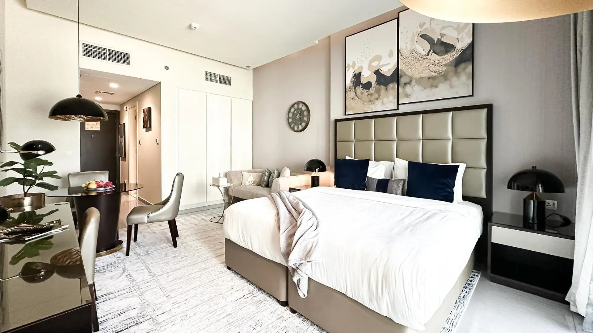 Appartement Unparalleled Splendor - Luxe Studio In Business Bay Dubai