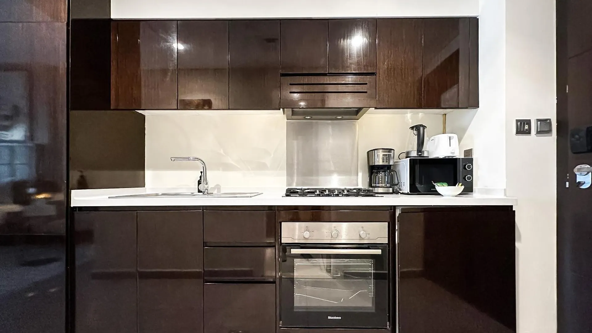 Unparalleled Splendor - Luxe Studio In Business Bay Dubai 0*,  Verenigde Arabische Emiraten